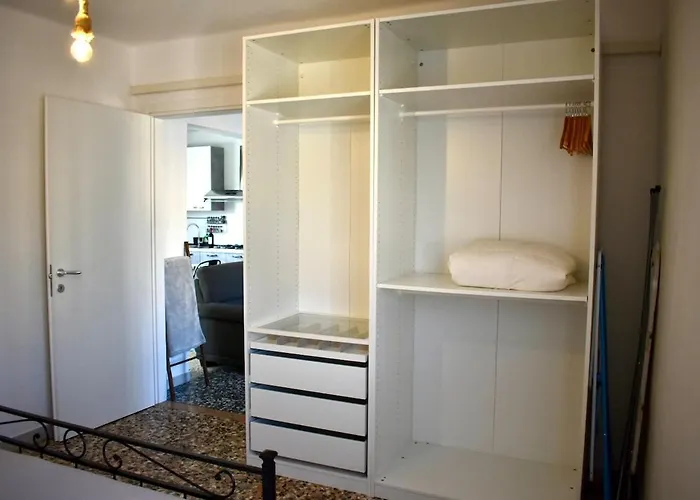 Ca' Mirabello 아파트 *