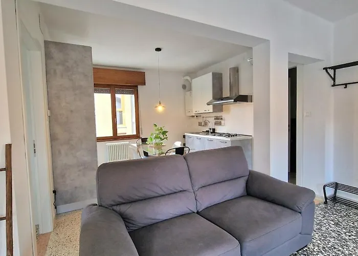 아파트 Ca' Mirabello *